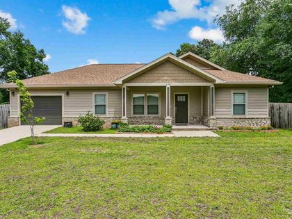 6199 Old Hickory Rd Crestview, FL 32539