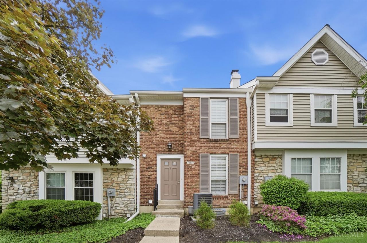 10857 Lakehurst Court, Sycamore Township, OH 45242 Main Photo