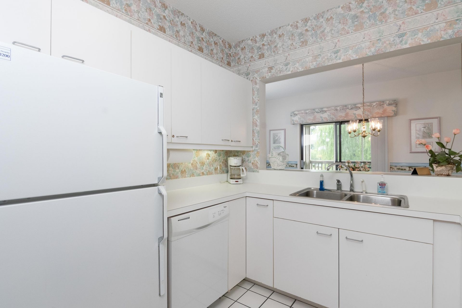 800 Castleford Circle  Photo 6