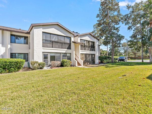 1 Tomoka Oaks Boulevard, Unit 112, Ormond Beach, FL 32174