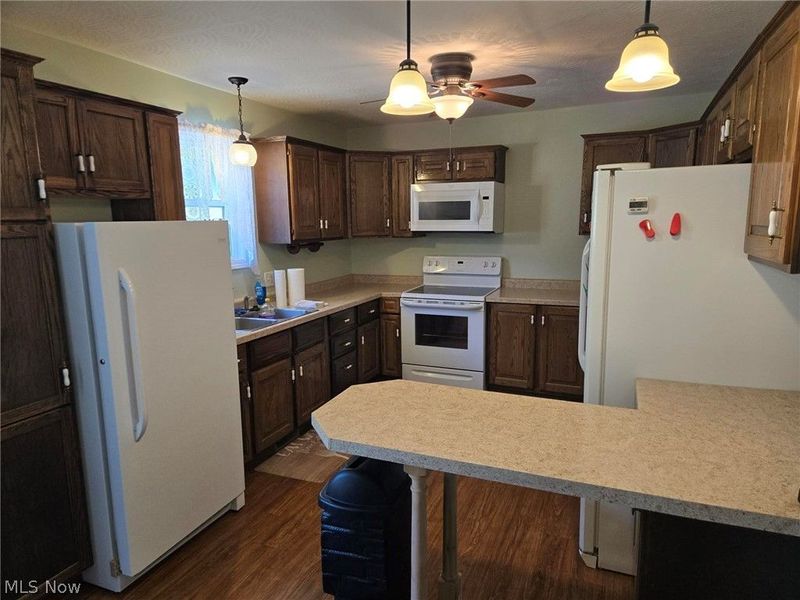 763 E Main Street, McConnelsville, OH 43756 Photo 5