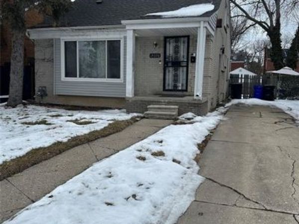 15370 Heyden Street, Detroit, MI 48223
