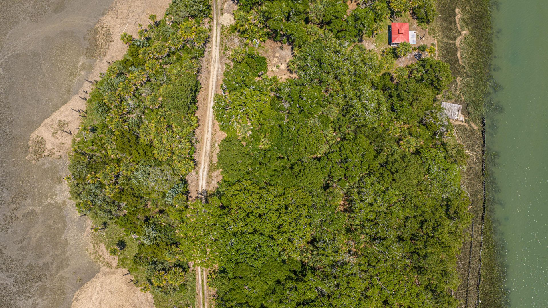 2913 Buccaneer Road Photo 5