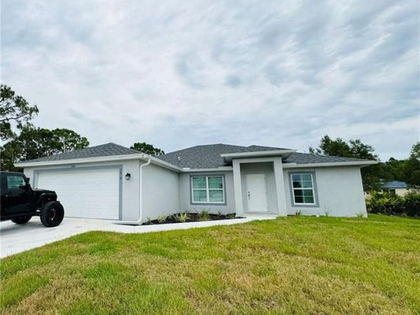 3418 26th ST SW, LEHIGH ACRES, FL 33976