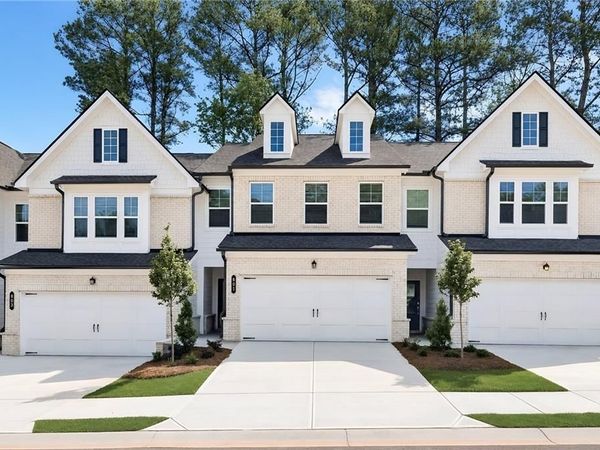 891 Rainwater Trace, Lawrenceville, GA 30044