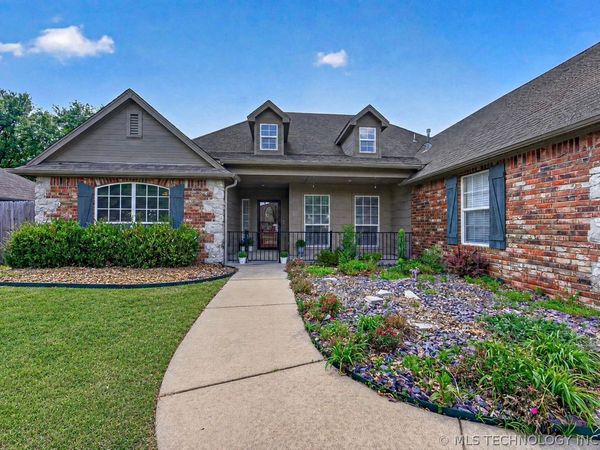 13168 N 131 Avenue , Collinsville, OK 74021