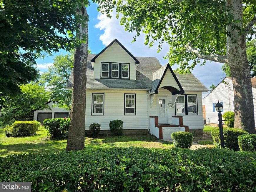220 Meadow Road, Pasadena, MD 21122 Main Photo