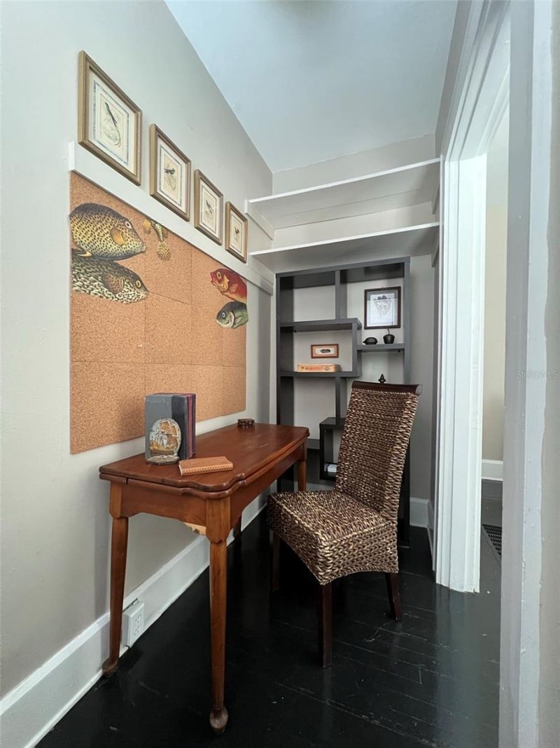 2014 Jackson Street N, Unit 5, Saint Petersburg, FL 33704 Photo