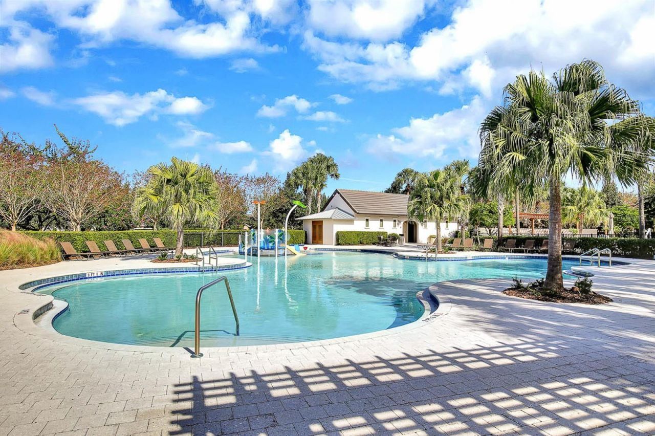 5302 Fishhawk Ridge Drive, Lithia, FL 33547 Photo