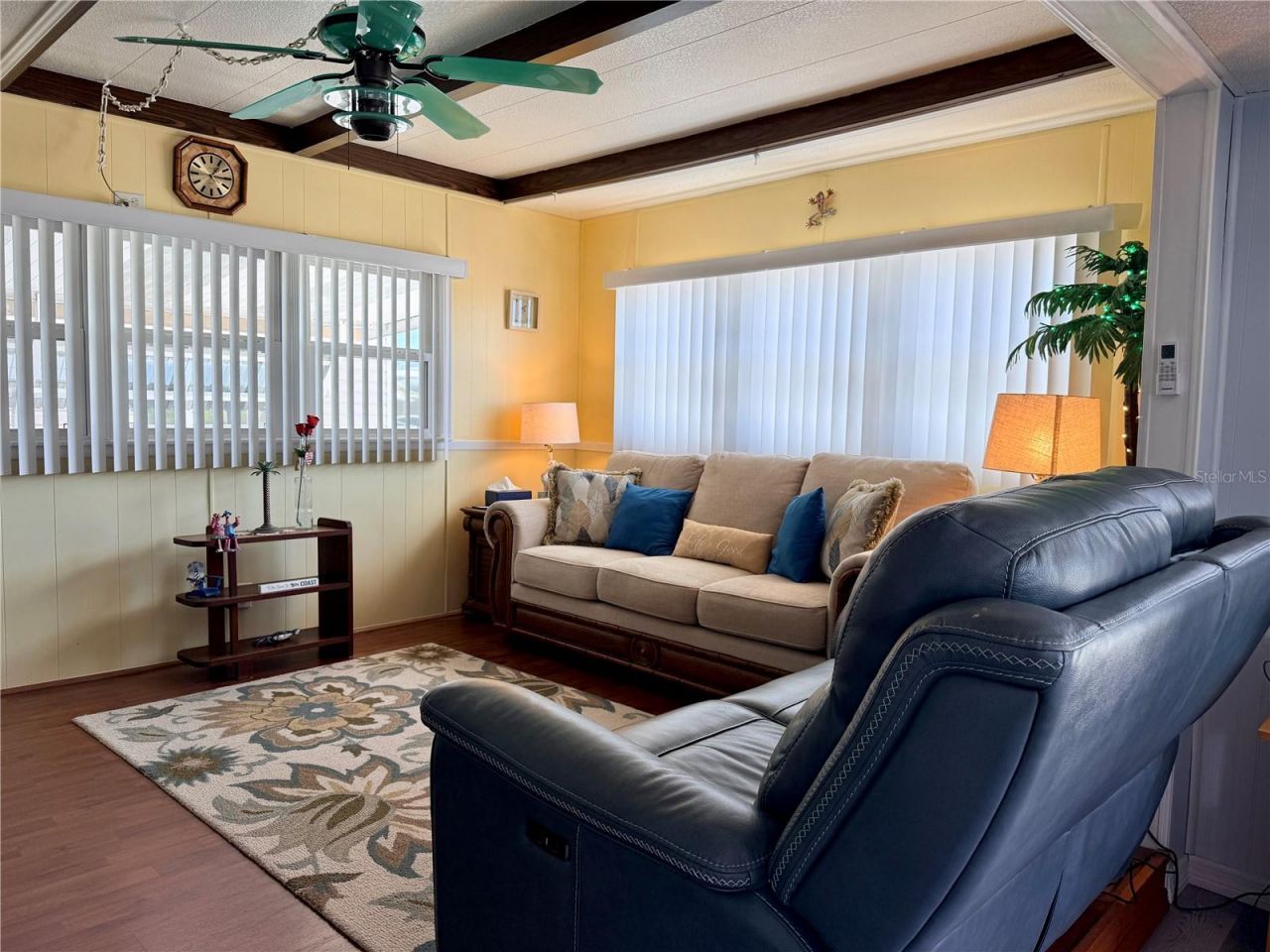 664 52nd Way S, Unit 50, Saint Petersburg, FL 33707 Photo