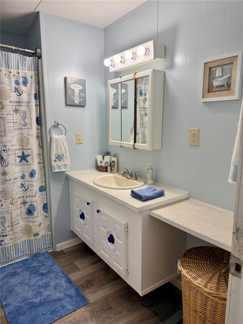 664 52nd Way S, Unit 50, Saint Petersburg, FL 33707 Photo