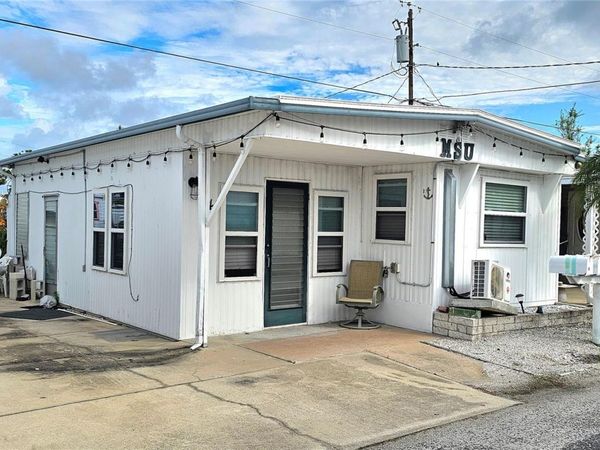 41 2ND STREET , BRADENTON, FL 34210
