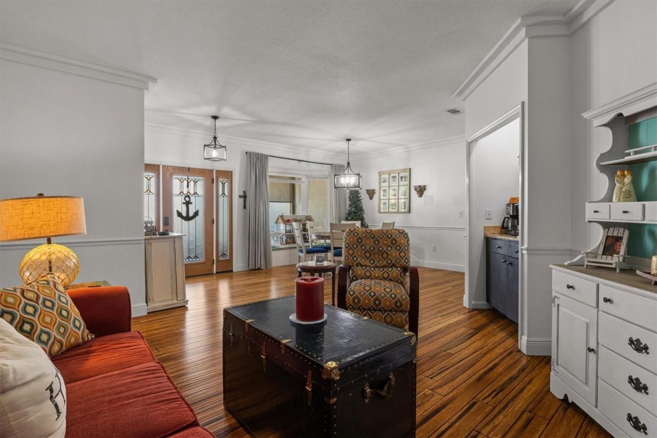 2881 Chatsworth Lane, Lakeland, FL 33812 Photo