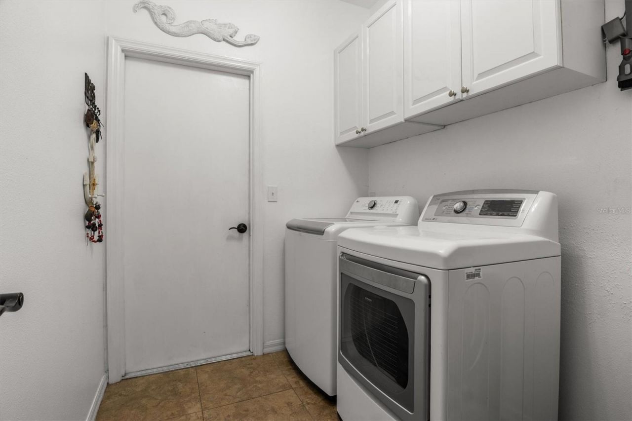 2881 Chatsworth Lane, Lakeland, FL 33812 Photo