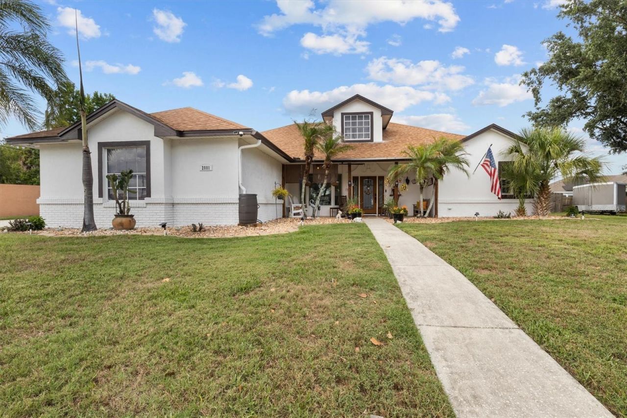 2881 Chatsworth Lane, Lakeland, FL 33812 Photo