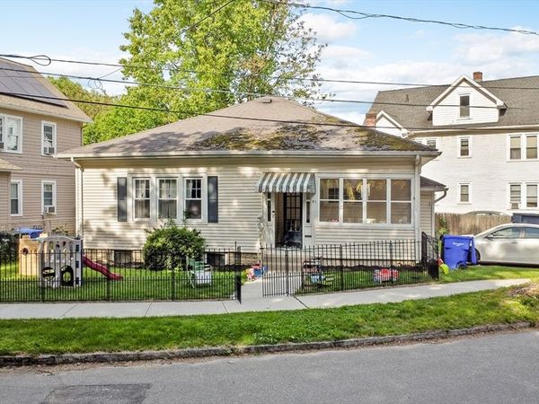 81 Eleanor Road, Springfield, MA 01108