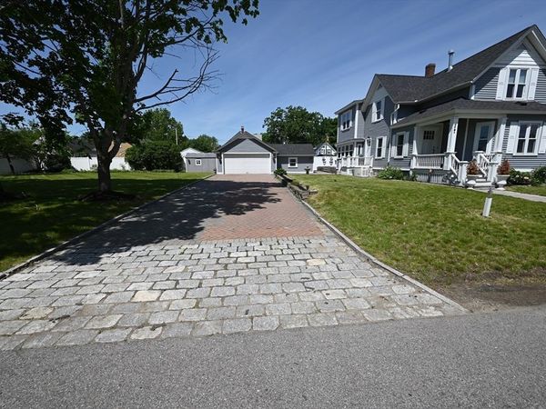 24 Brouilette St, Unit 24, Chelmsford, MA 01863
