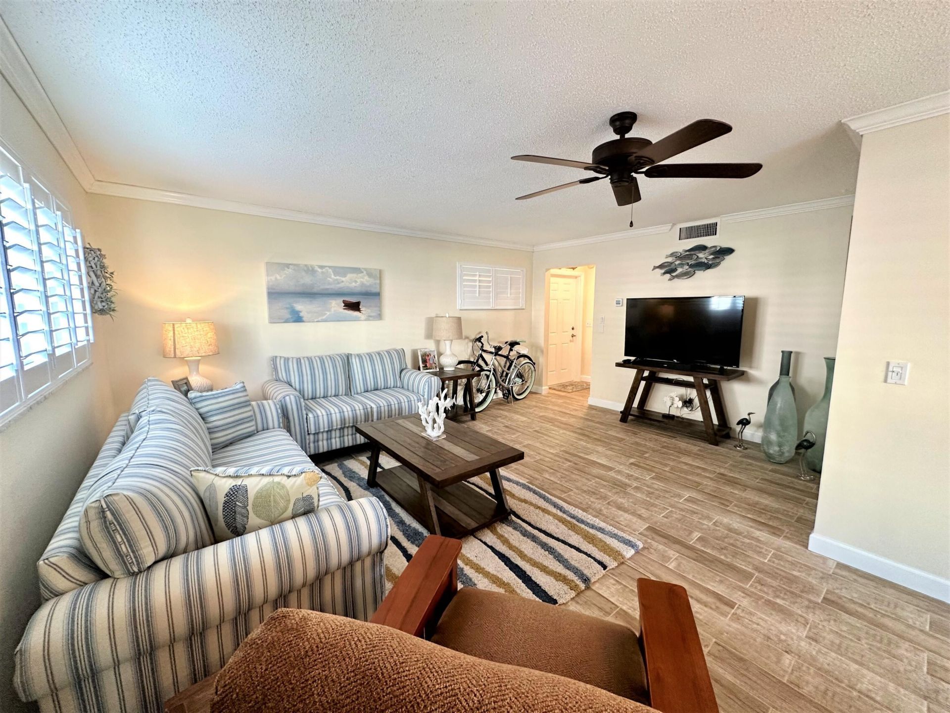 18 Colonial Club Drive, Unit 104, Boynton Beach, FL 33435 Photo