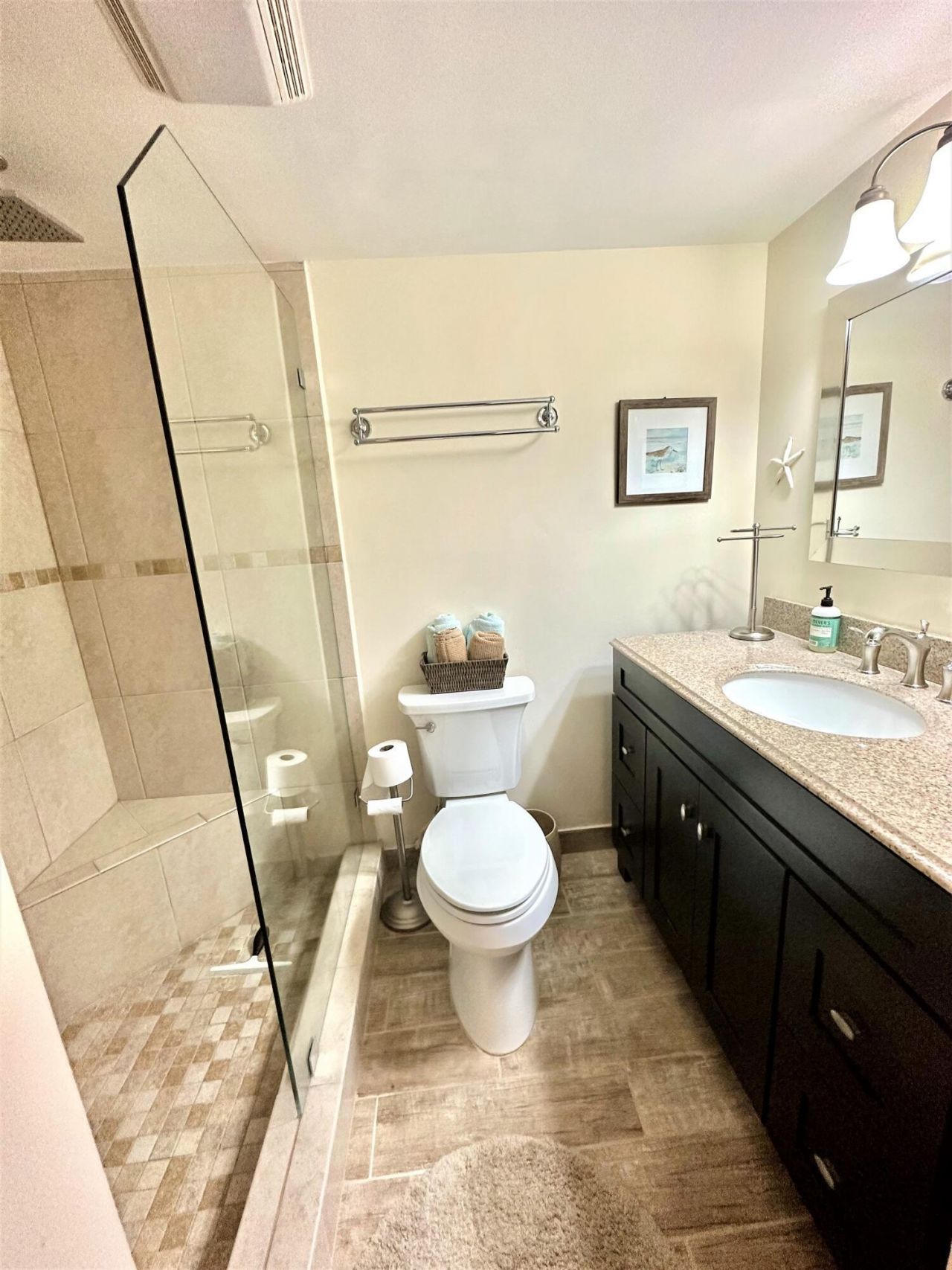 18 Colonial Club Drive, Unit 104, Boynton Beach, FL 33435 Photo