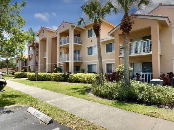 221 SW Palm Drive, Unit 108, Port St. Lucie, FL 34986