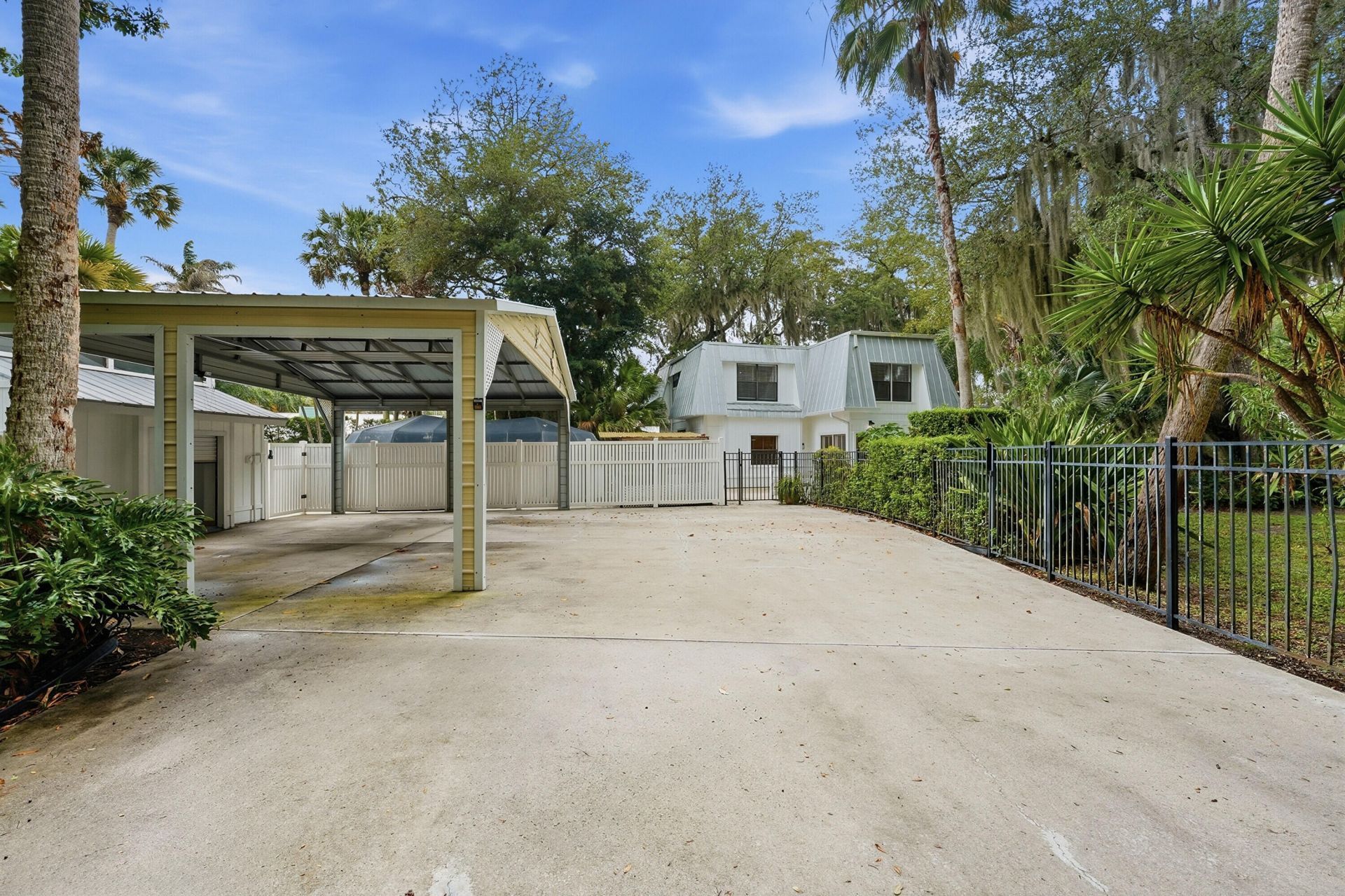 576 SW Rustic Circle, Stuart, FL 34997 Photo