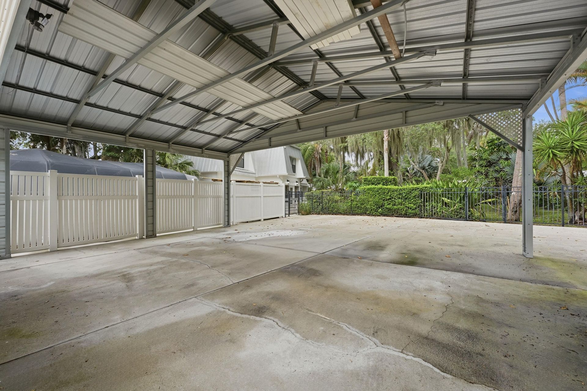 576 SW Rustic Circle, Stuart, FL 34997 Photo