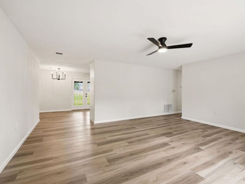 2477 Mack Road, Fairfield, OH 45014 Photo 7
