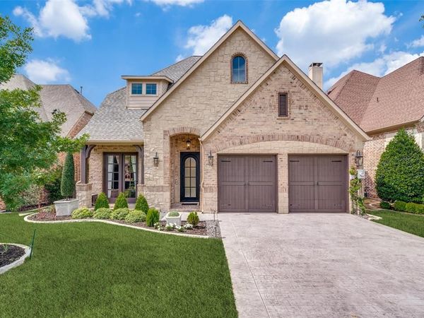 29 Pristine Pond Drive, Frisco, TX 75034