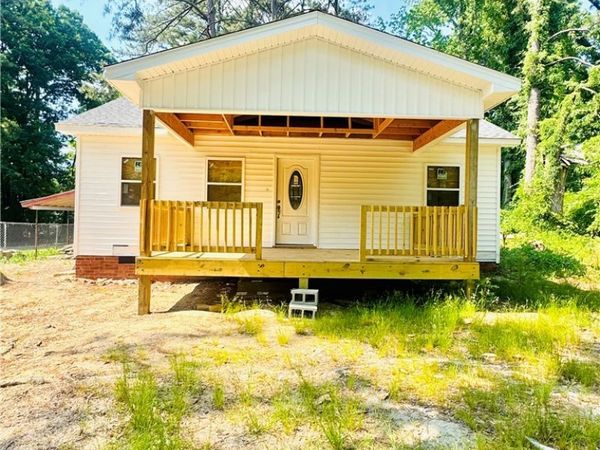 909 Ray Avenue , Sanford, NC 27330