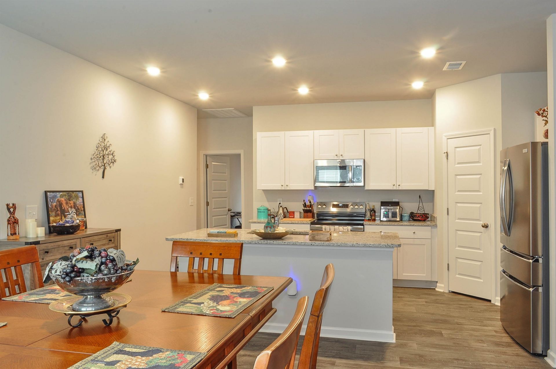272 Warner Crossing Way Photo 11