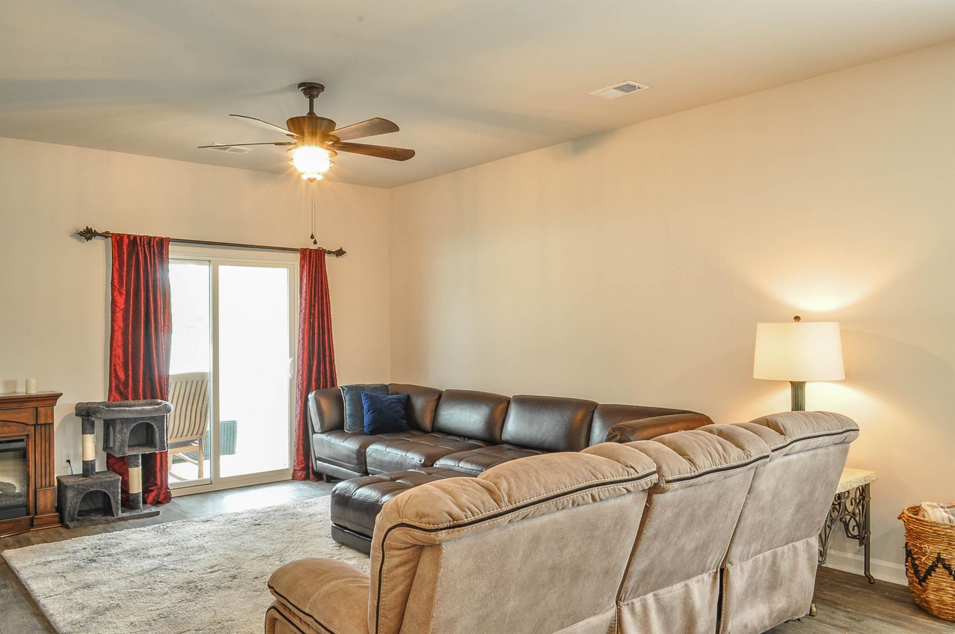 272 Warner Crossing Way Photo 18