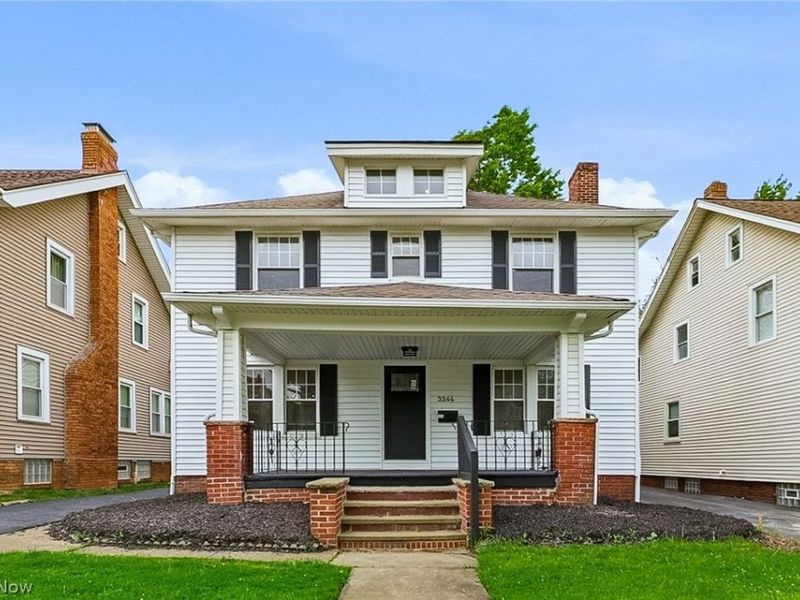 3244 Redwood Road, Cleveland Heights, OH 44118 Photo 1