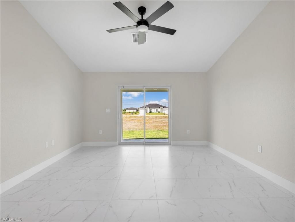 362/364 Petite Ave, Lehigh Acres, FL 33974 Photo