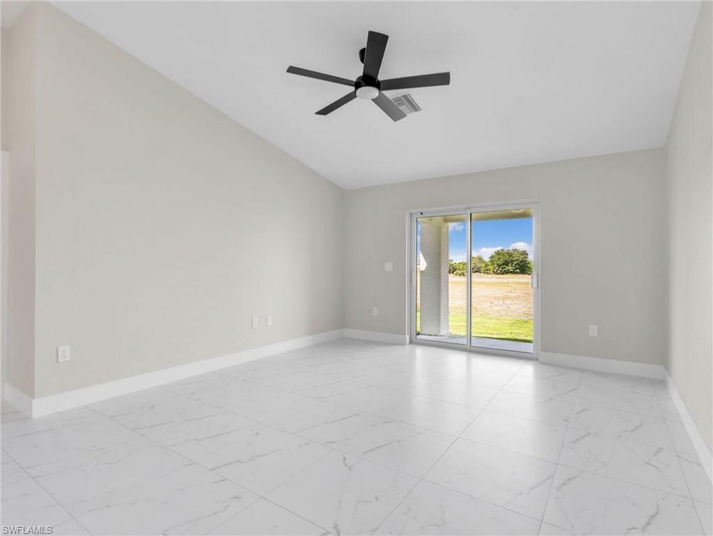 362/364 Petite Ave, Lehigh Acres, FL 33974 Photo