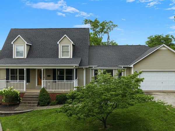 545 Maysville Road , Scottsville, KY 42164