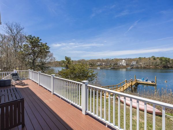 235 Edgewater Drive W, Teaticket, MA 02536
