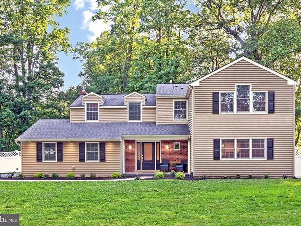 517 N WHITFORD ROAD, EXTON, PA 19341