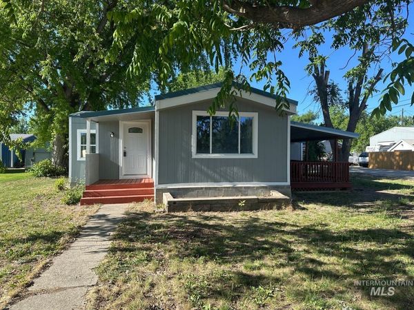 307 W Canal St, New Plymouth, ID 83655