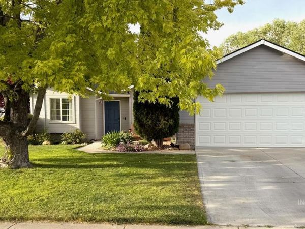 16630 N Liverpool Ln, Nampa, ID 83687