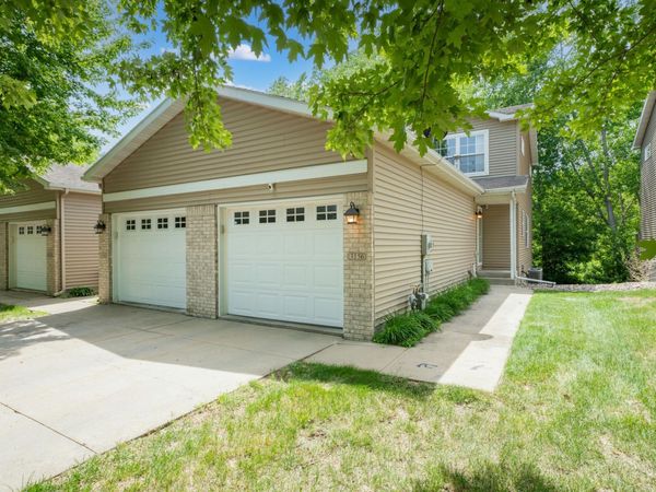 3156 River Falls Court NW, Rochester, MN 55901