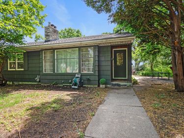 3707 42nd Avenue N, Robbinsdale, MN 55422