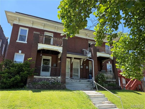 208 Bellerive Boulevard , St Louis, MO 63111