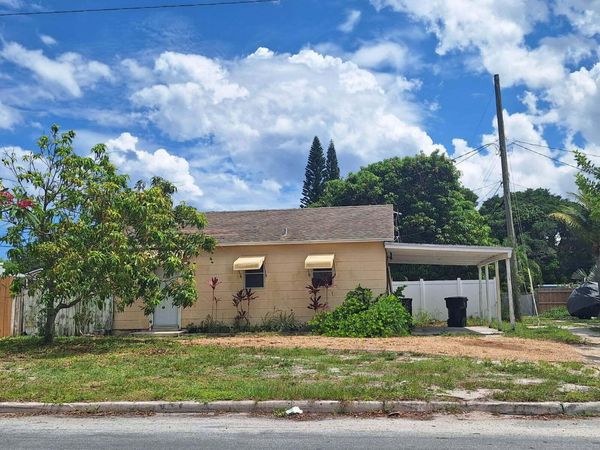 1231 N F Street, Unit 1, Lake Worth Beach, FL 33460