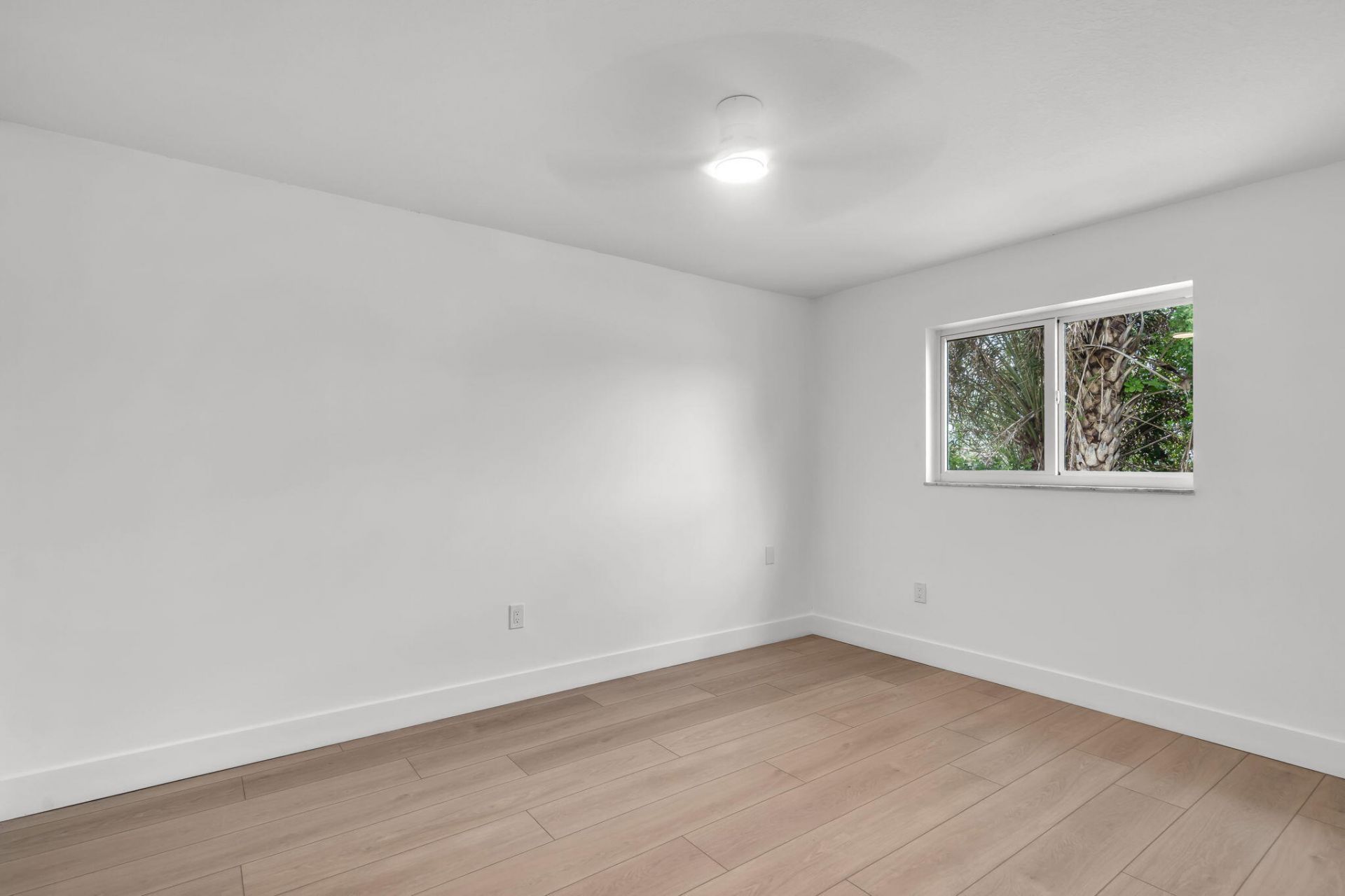 11640 NW 30th Place, Sunrise, FL 33323 Photo