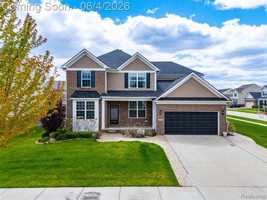 16308 Adelaide Drive, Macomb Twp, MI 48044