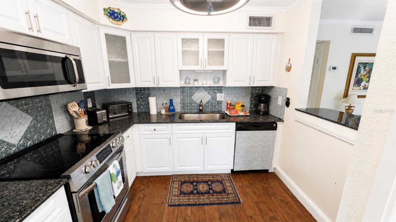 3413 Clark Road, Unit 114, Sarasota, FL 34231 Photo