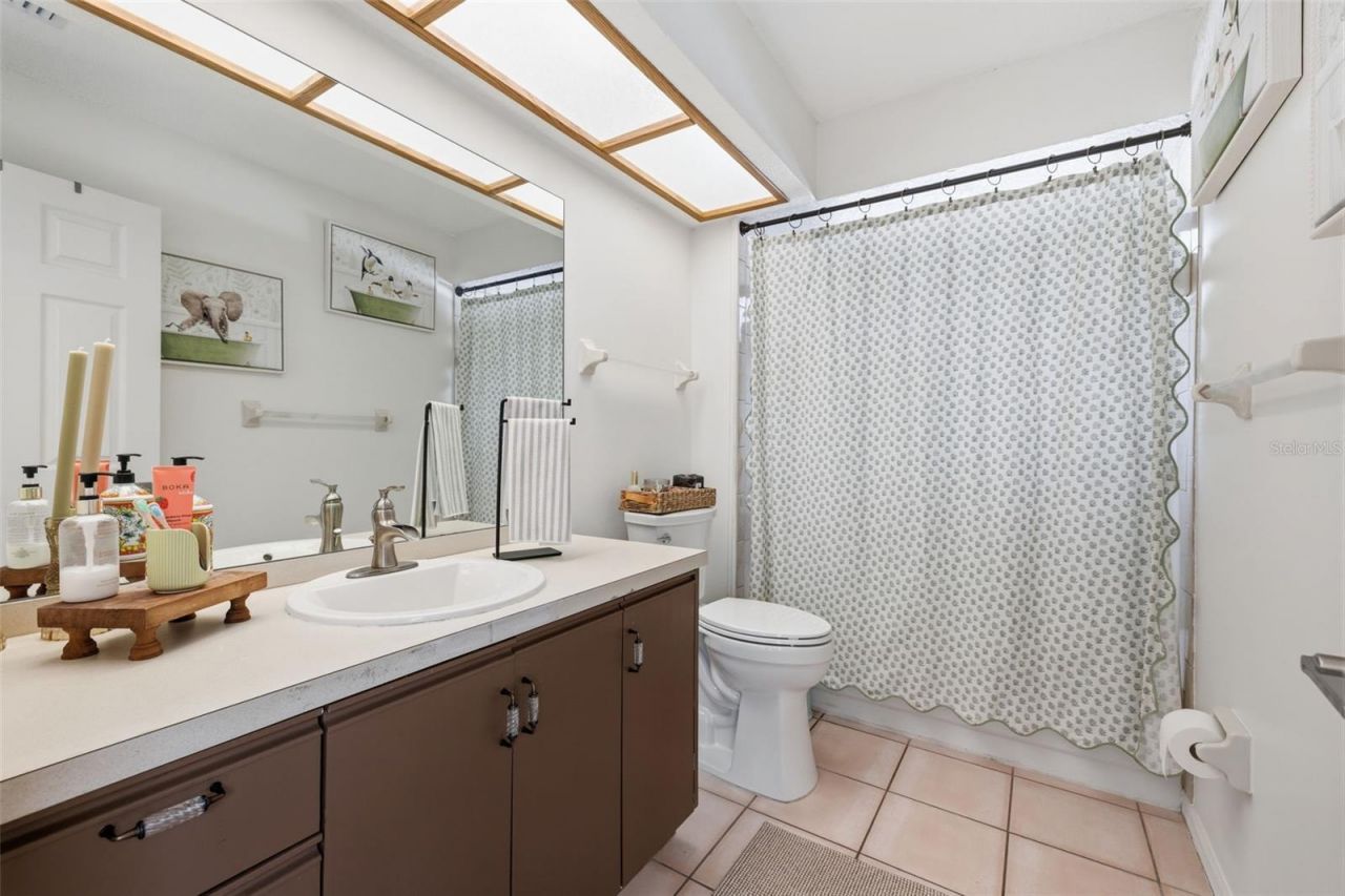 1521 Waterwood Drive, Lutz, FL 33559 Photo