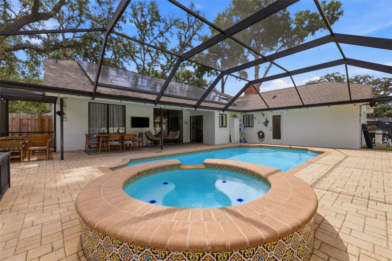 1521 Waterwood Drive, Lutz, FL 33559 Photo
