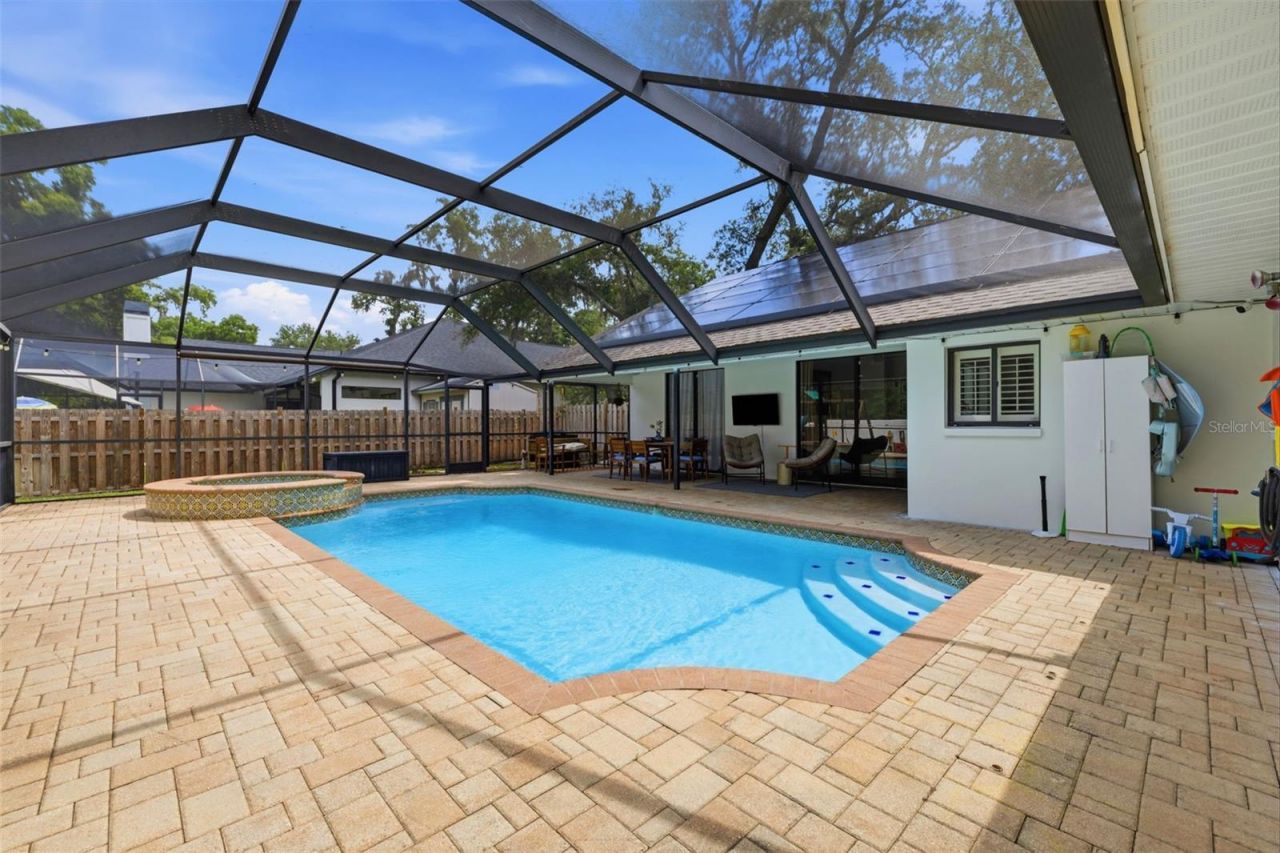 1521 Waterwood Drive, Lutz, FL 33559 Photo