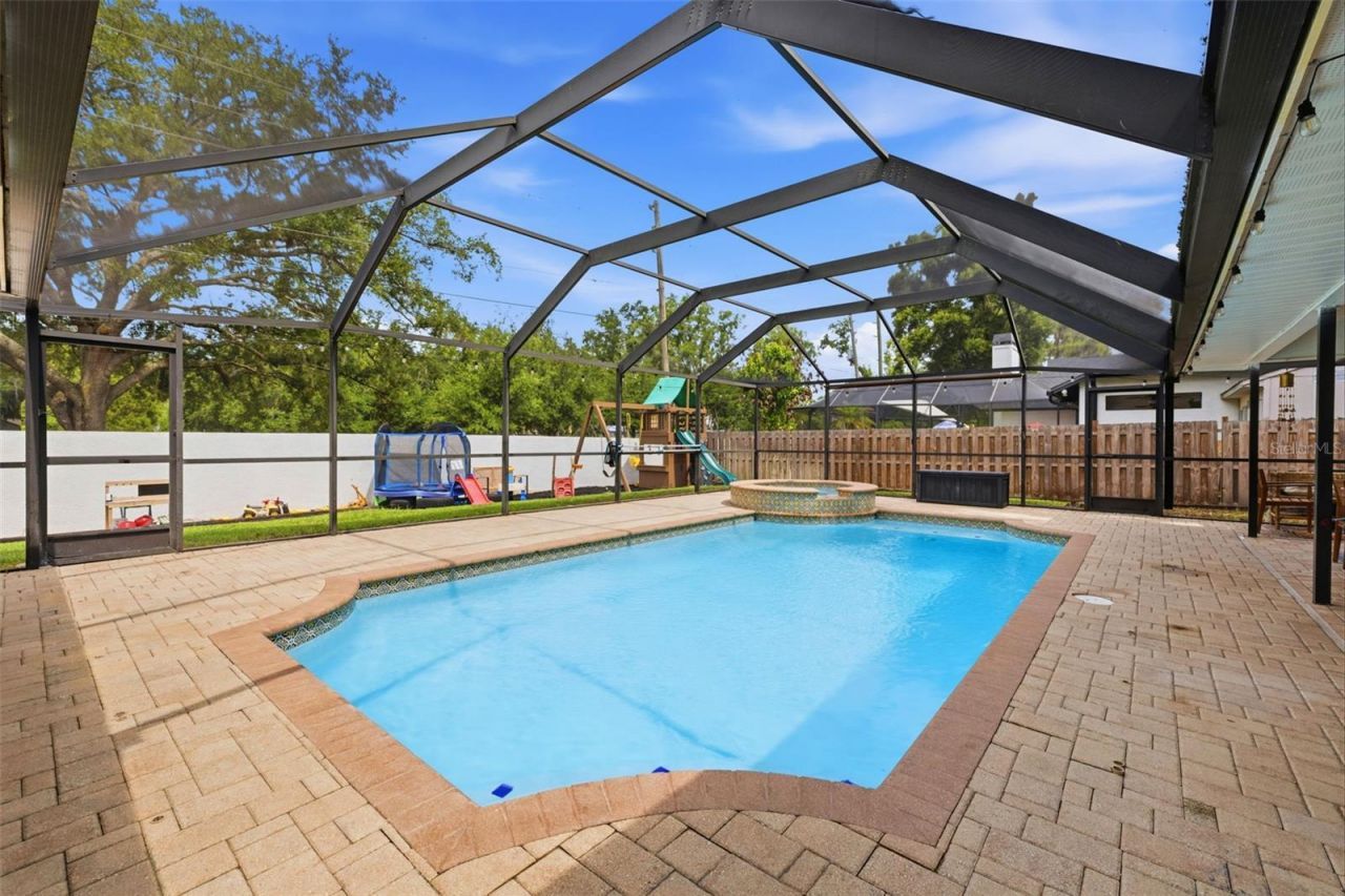 1521 Waterwood Drive, Lutz, FL 33559 Photo